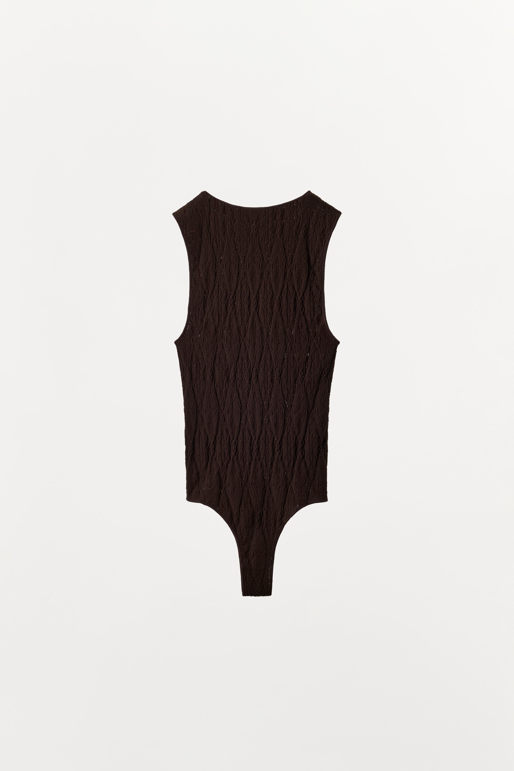 SEAMLESS LACE BODYSUIT